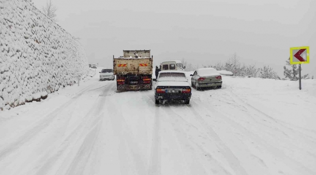 Adana'nın kuzeyinde kar sevinci