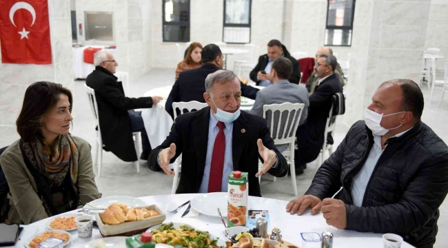 Başkan Akay: "Birlikte çalışmak zorundayız"