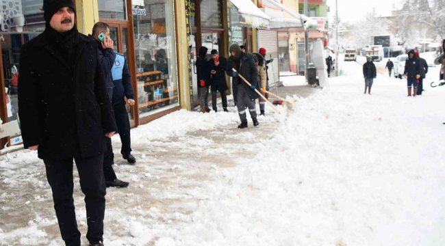 Başkan Doğru, kar temizleme çalışmalarını yerinde inceledi