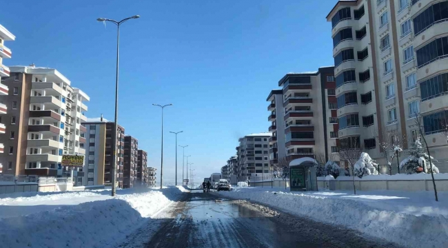 Gaziantep'te karla mücadele sürüyor