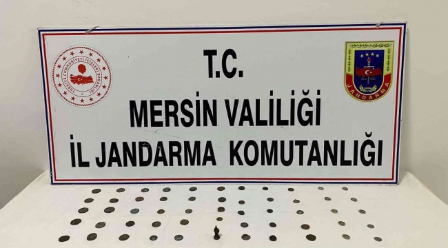 Mersin'de tarihi eserleri satmaya çalışan şüpheli suçüstü yakalandı