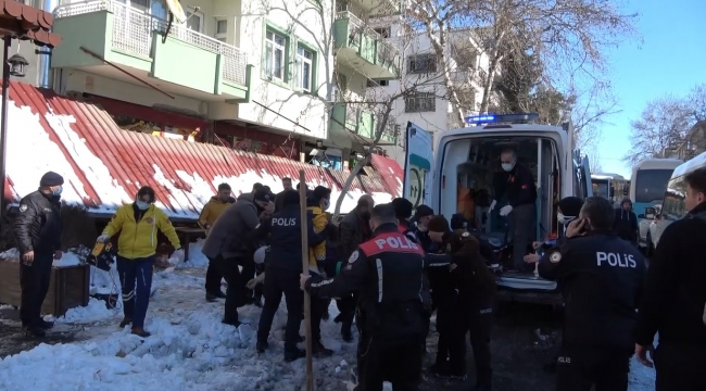 Üzerine demir branda düşen kadın hayatını kaybetti