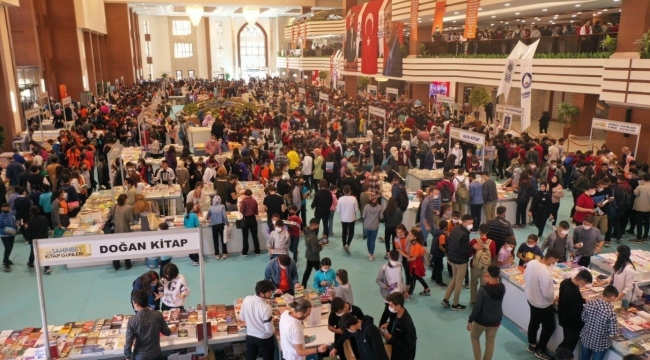 Tahmazoğlu'ndan çocuk şenliği kitap fuarına davet