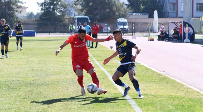 TFF 2. Lig: Tarsus İdman Yurdu: 1 - Pendikspor: 3