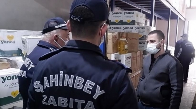 Gaziantep'te 15 bin litre ayçiçek yağının stoklandığı ortaya çıktı