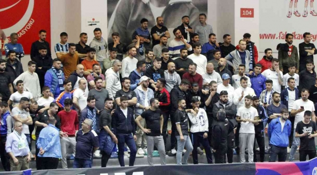 Çukurova Belediyesi Spor Kulübü mağlubiyetle başladı