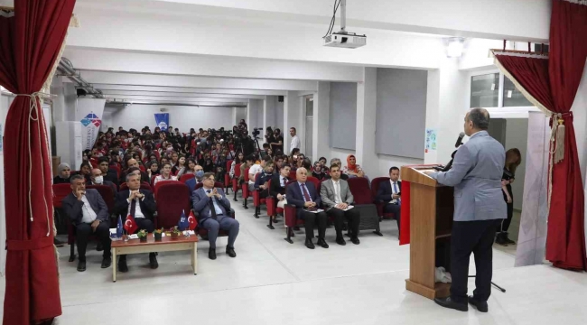 HKÜ'den 'Kariyer Planlama ve Meslek Tanıtım' seferberliği