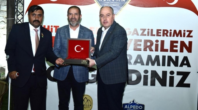 Kervancıoğlu: "Şehitlerimizin aileleri asla yalnız değil"