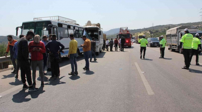 Mersin'de otobanda zincirleme kaza: 1'i ağır 7 yaralı