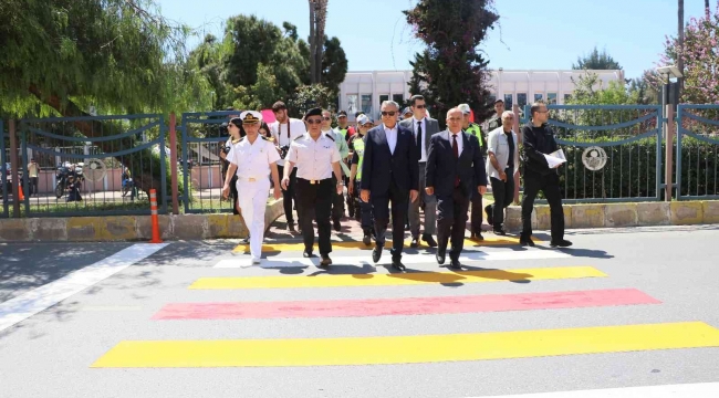 'Yayalar için 5 adımda güvenli trafik' kampanyası Mersin'de başladı