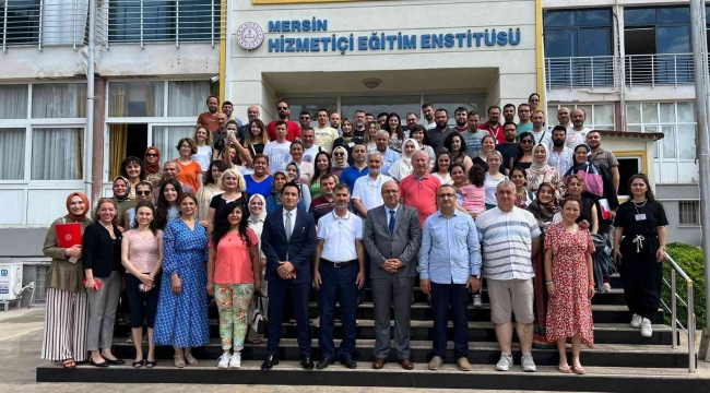 Aile Okulu projesinin eğitici eğitimi kursu tamamlandı