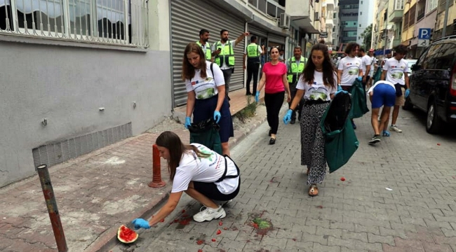 Akdeniz'in cadde ve sokakları karış karış temizlendi