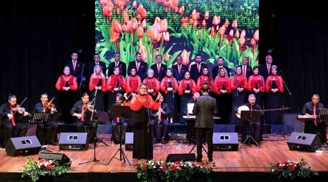 Kursiyerler 'Bahar Esintileri' konserinde sahne deneyimi yaşadı