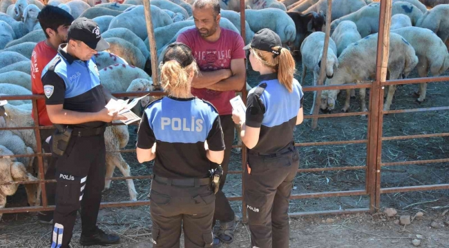 Mersin'de hayvan satıcıları dolandırıcılara karşı bilgilendiriliyor