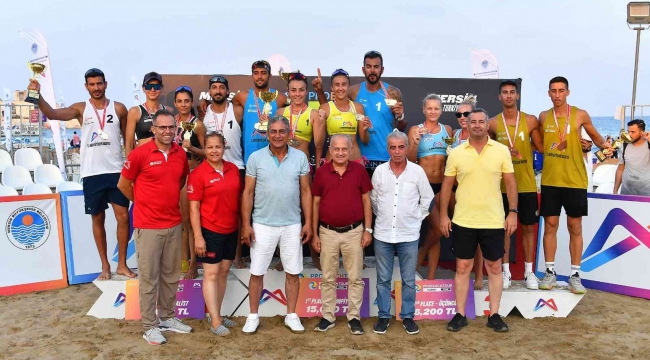 'Pro Beach Tour Plaj Voleybolu Mersin Etabı' sona erdi