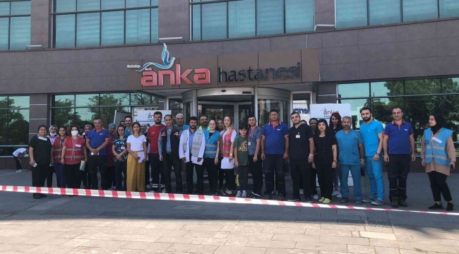 Anka'da gerçeği aratmayan yangın tatbikatı