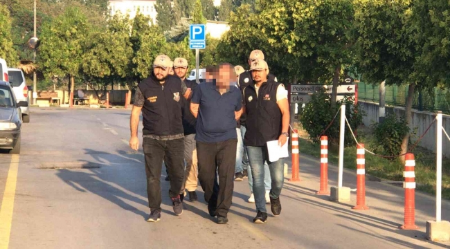 Adana'da FETÖ operasyonu