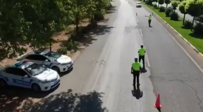 Gaziantep'te araçlar dronla denetlendi