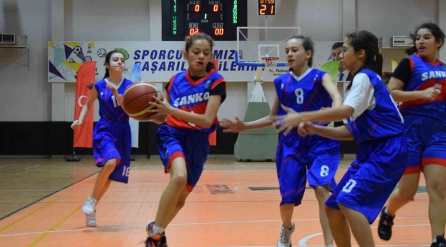 SANKO okulları basketbol takımı il şampiyonu oldu