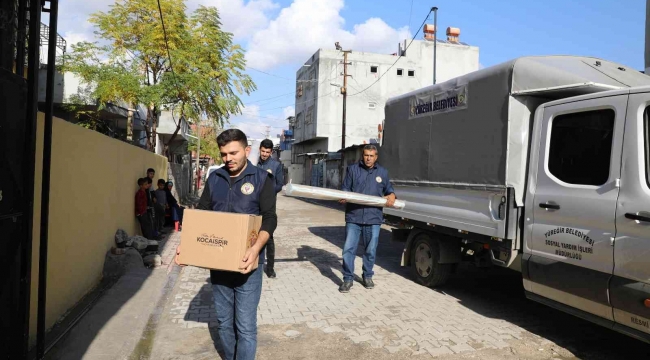 Yüreğir Belediyesi yağış sonrası vatandaşın yardımına koştu