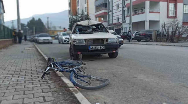 Otomobilin çarptığı bisikletli ağır yaralandı