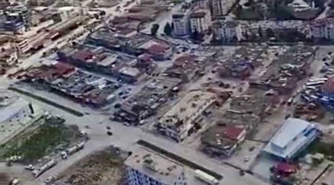 Hatay'da depremin ağır bilançosu havadan helikopterle görüntülendi