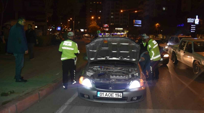 Adana'da abart egzoz kullanan sürücülere ceza yağdı