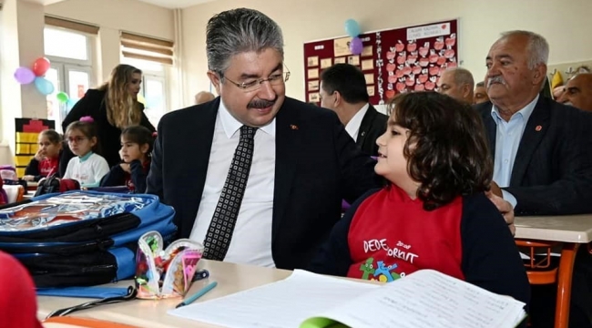 Depremin vurduğu Osmaniye'de eğitim öğretim yeniden başladı