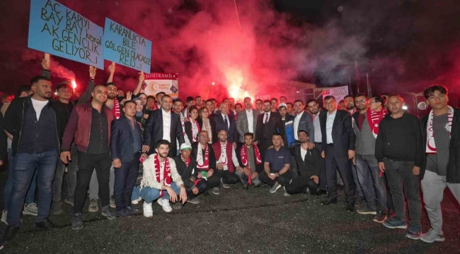 Fadıloğlu ile Gül, Gençlik Kampı'ndaki gençlerle buluştu