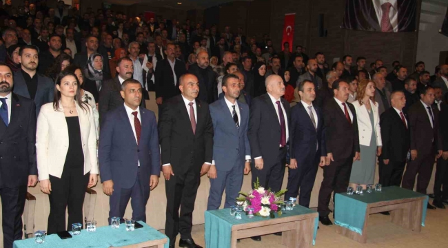 MHP Gaziantep'te milletvekili adaylarını tanıttı