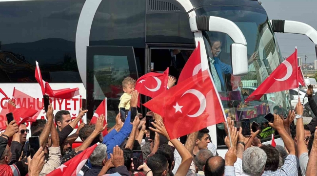 Cumhurbaşkanı Erdoğan'a Hatay'da sevgi seli