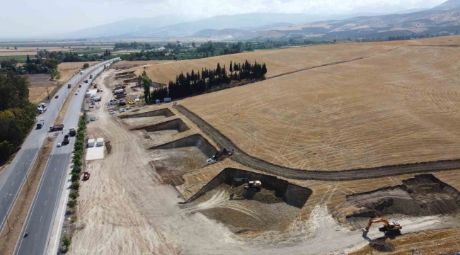 Hatay Kırıkhan'a kalıcı konutlar için ilk kazma vuruldu