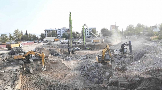 Başkan Güngör: Azerbaycan Mahallesi'nin inşası hız kazandı