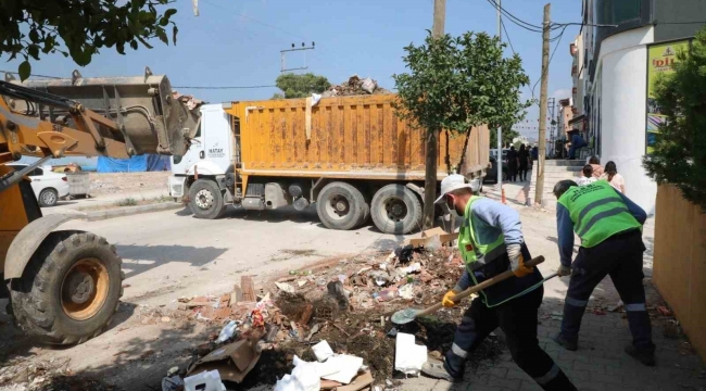 Büyükşehir nüfusun yoğun olduğu bölgelerde temizlik çalışmalarını arttırdı