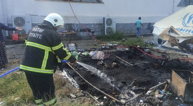 Hatay'da çadırda yangın