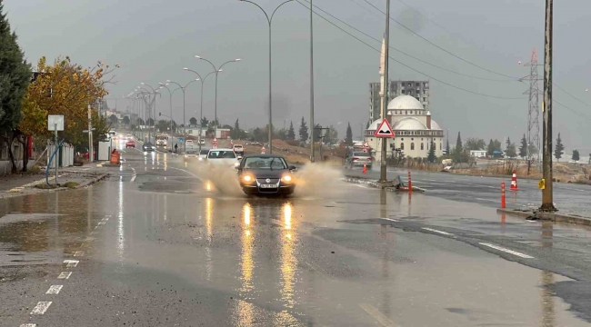 Kahramanmaraş'ta sağanak yağışı etkili oluyor