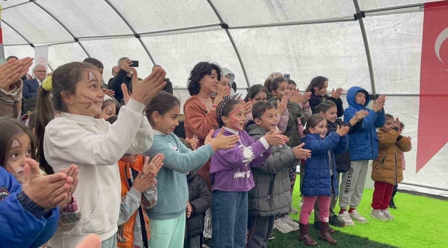 Konteyner kentte yaşayan afetzede çocuklara sömestir eğlencesi