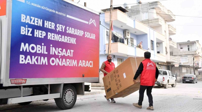 Mersin'de evi yanan aileye belediyeden eşya desteği