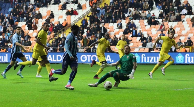 Trendyol Süper Lig: Y. Adana Demirspor: 1 - İstanbulspor: 0