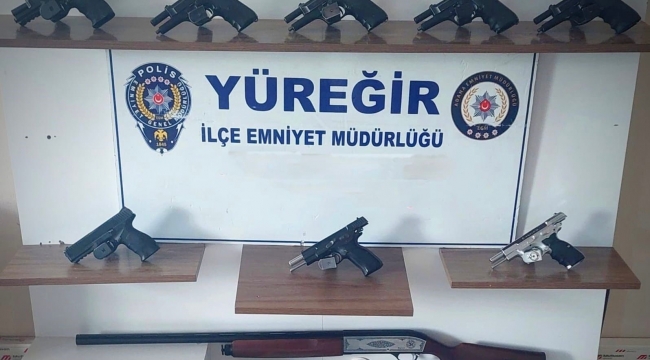 Yüreğir polisi 10 ruhsatsız silah ele geçirdi