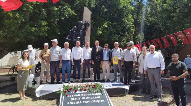 Ceyhan Belediyesi, 1998 depreminde hayatını kaybedenleri andı