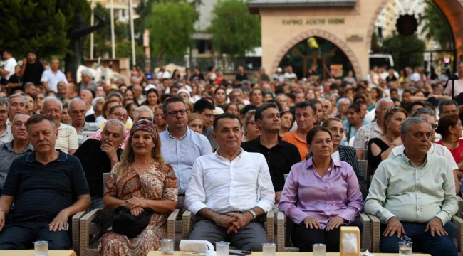 Başkan Özyiğit: "Farklılıklarımızı zenginlik olarak görüp, birbirimize kenetlenerek geleceğe daha umutla bakıyoruz"