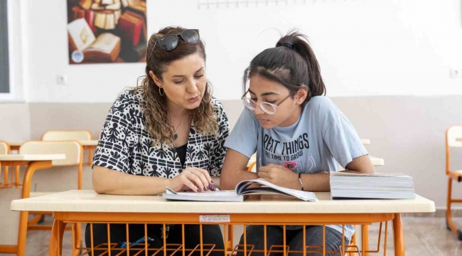 Kurs merkezleri dezavantajlı bölgelerde öğrencilere umut ışığı olmayı sürdürüyor