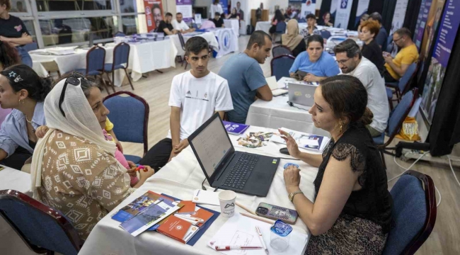 Mersin'de gençlere YKS tercihi desteği