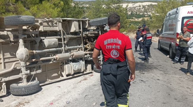 Mersin'de tarım işçilerini taşıyan minibüs devrildi: 7 yaralı