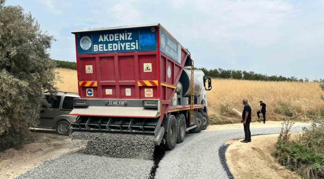 Mersin'de tarım yolları yenileniyor