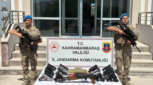 Operasyon düzenlenen ikametlerden cephane çıktı: 2 kişi tutuklandı