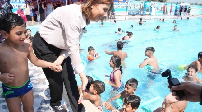 Seyhan Belediyesi yüzme havuzları ilgi görüyor