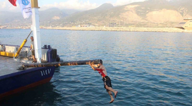 Yağlı direkte çeyrek altın için kıyasıya mücadele