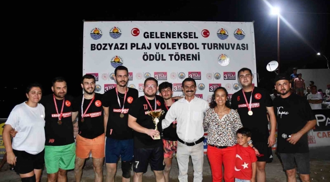 'Bozyazı 3. Plaj Voleybolu Turnuvası' sona erdi